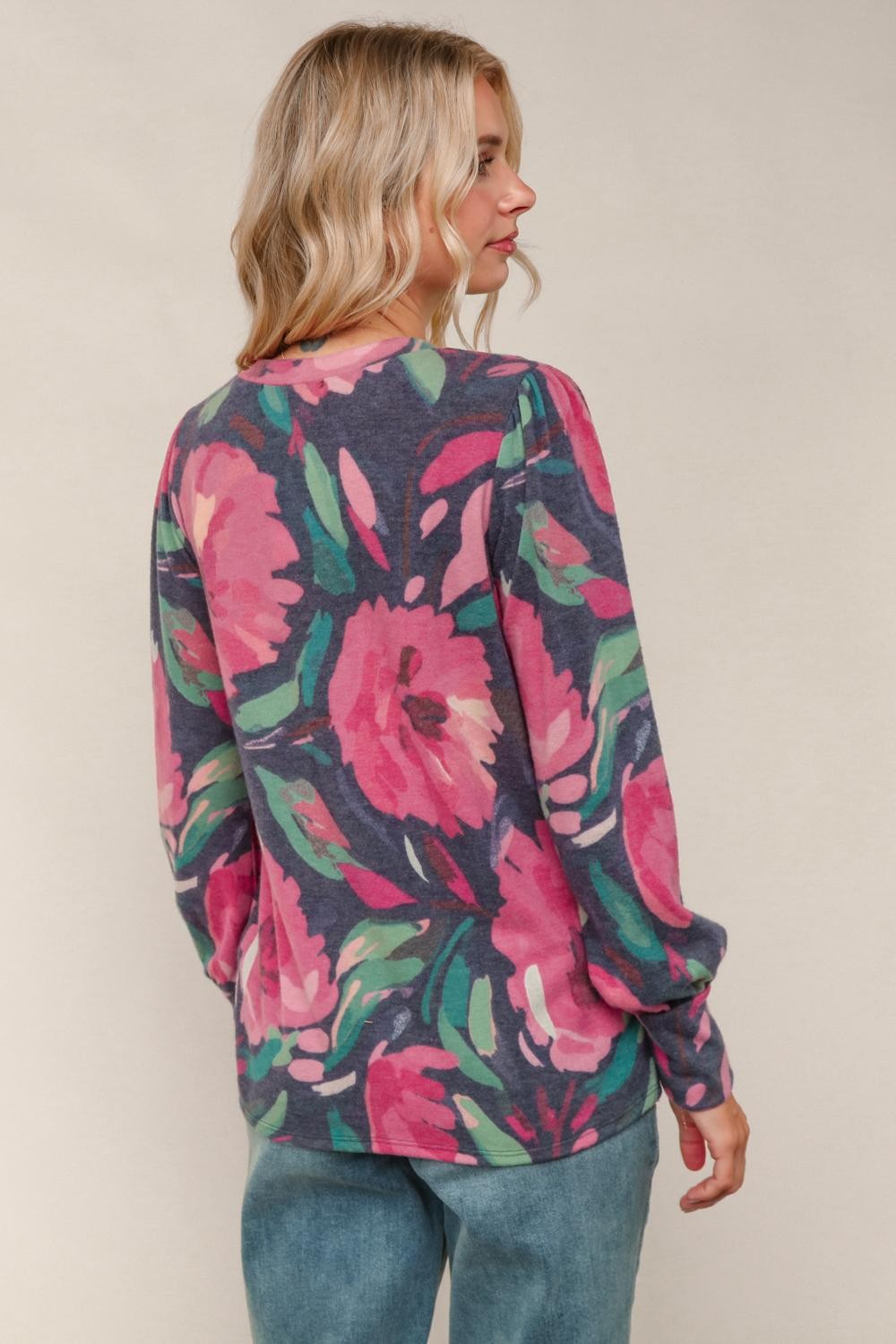 Loose Fit Top W/ Hoodie And Kangaroo Pocket (PREORDER)