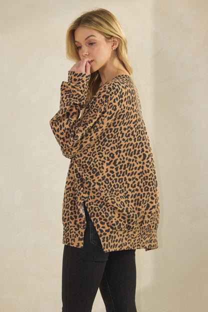 Long Sleeve Round Neck Animal Urban Rib Top (PREORDER)