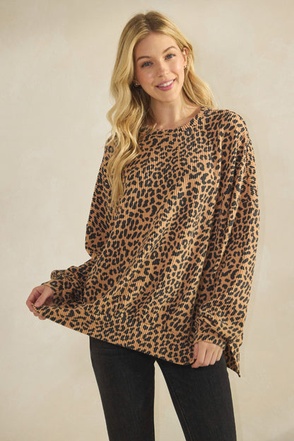 Long Sleeve Round Neck Animal Urban Rib Top (PREORDER)