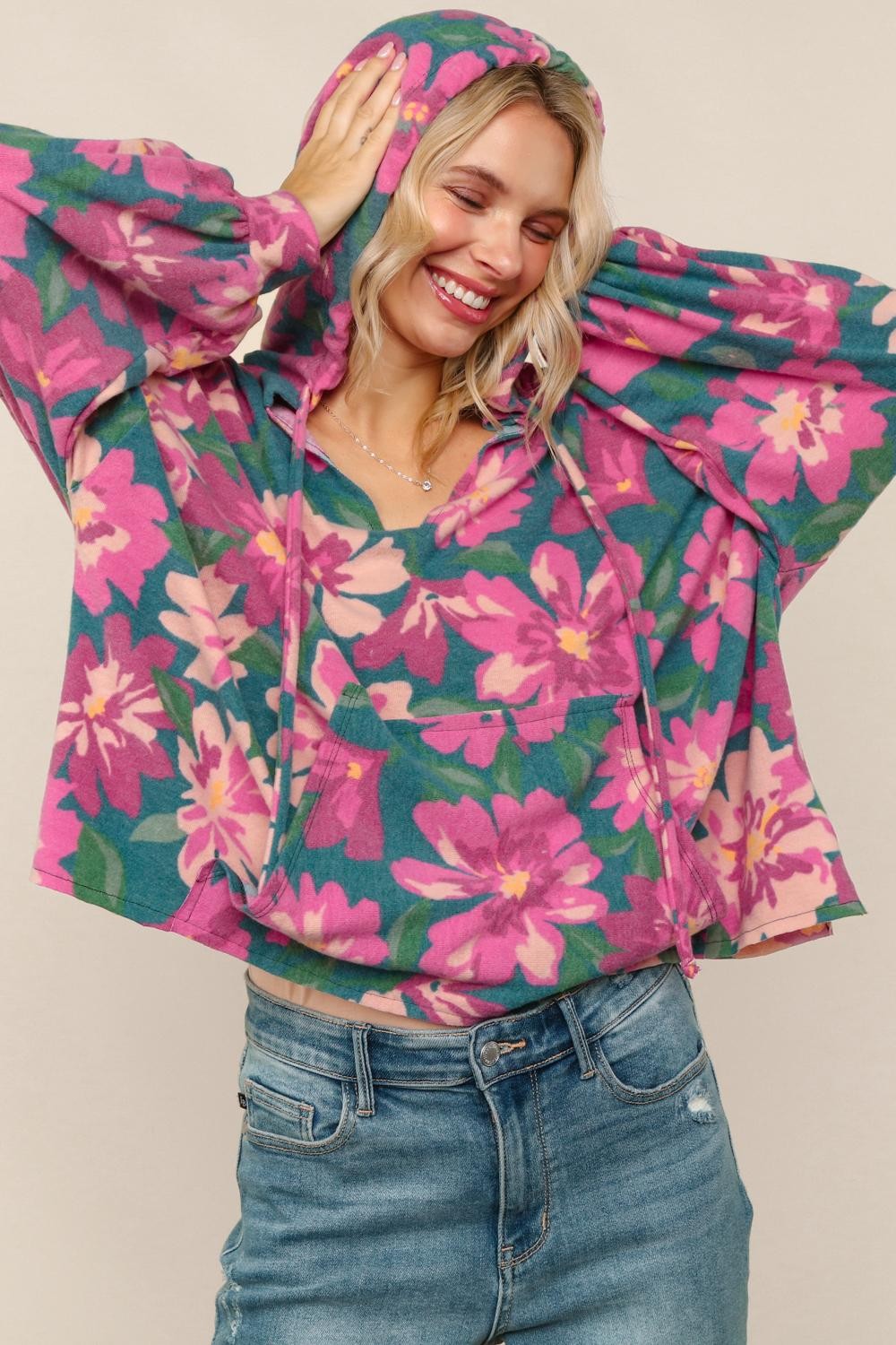 Loose Fit Top W/ Hoodie And Kangaroo Pocket (PREORDER)